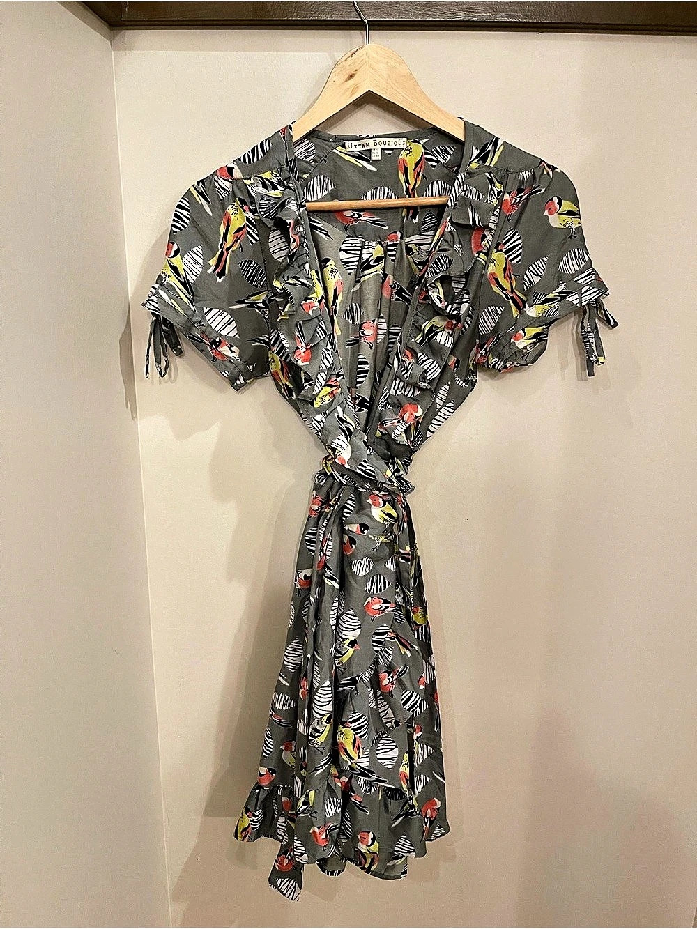 Uttam Boutique Animal Print Midi Dress Size Medium